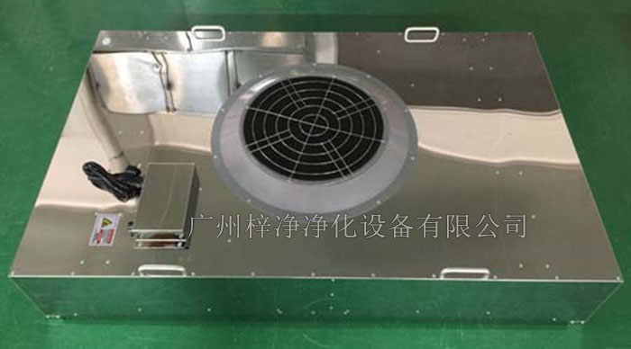 不銹鋼FFU廣泛應用于電子、醫(yī)藥、生物工程、食品、化妝品等行業(yè)，如半導體生產線、藥品生產車間、實驗室、手術室等，為各類潔凈室提供穩(wěn)定的空氣潔凈度保障。