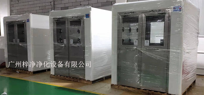 在潔凈室領域，風淋室作為一種關鍵的空氣凈化設備