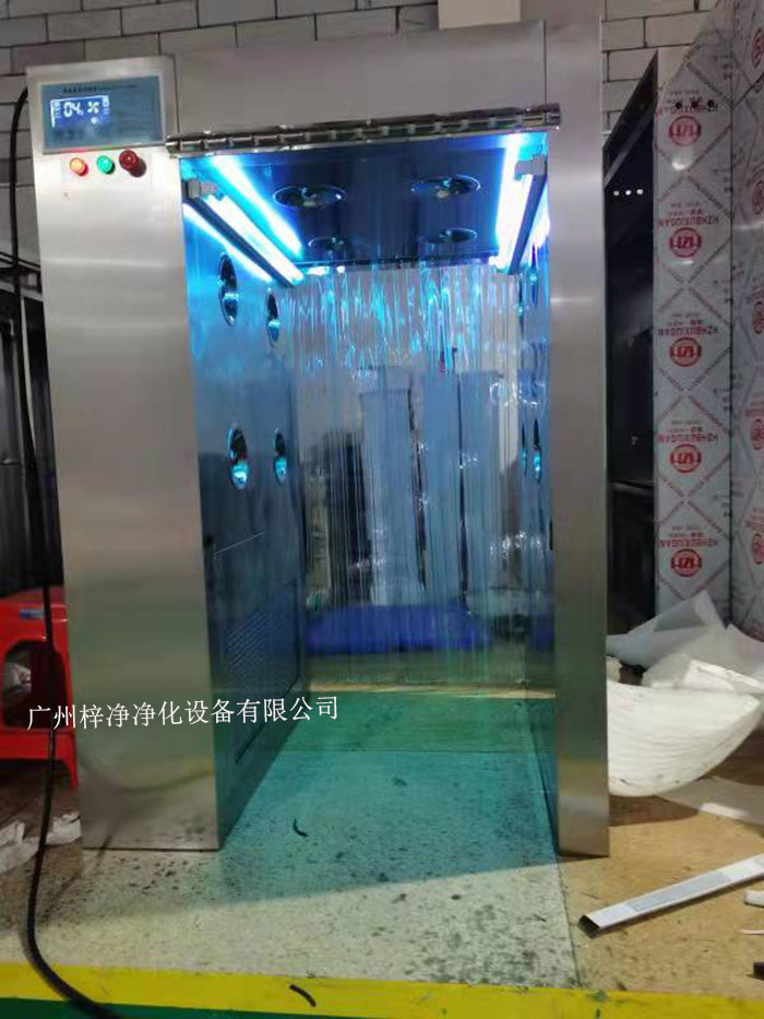 無(wú)塵車(chē)間潔凈室風(fēng)淋室安裝要求【凈化設(shè)備】